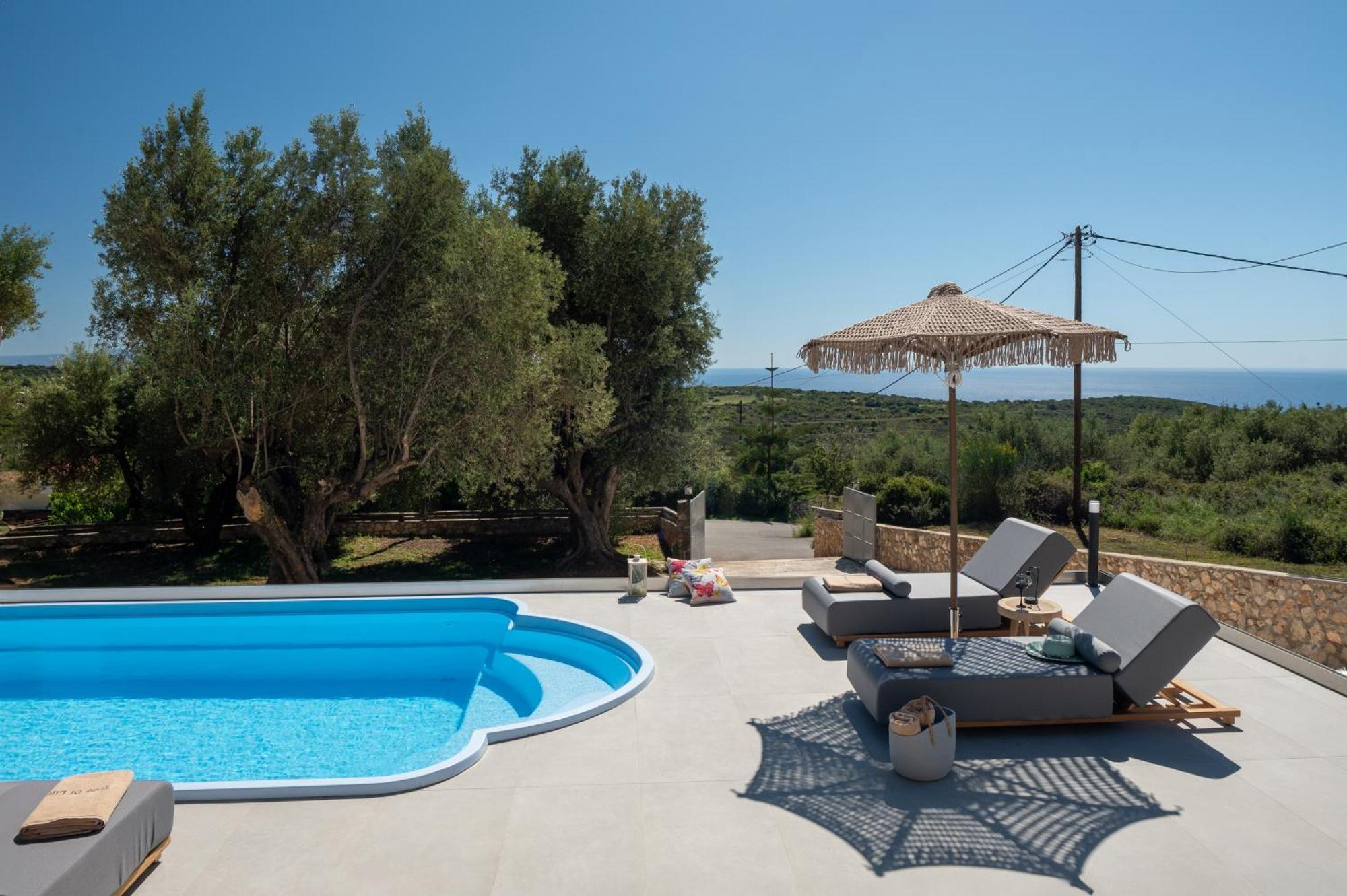 Tree Of Life Villa Valerianos Luaran gambar