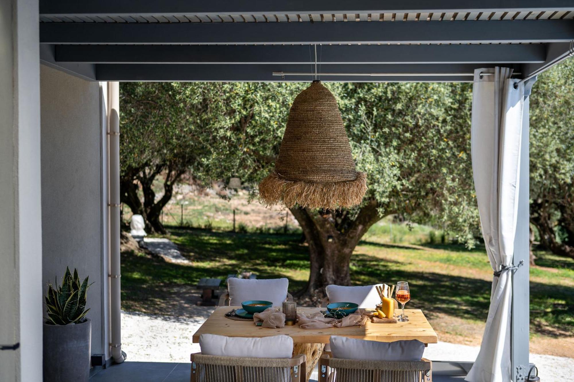 Tree Of Life Villa Valerianos Luaran gambar